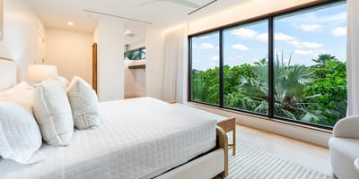 Luxury Villa Photo #11