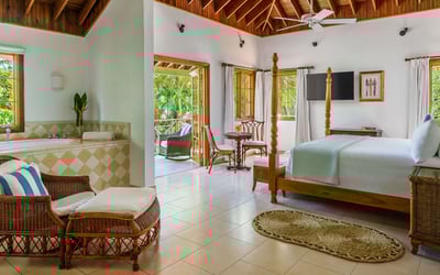 Luxury Villa Photo #5