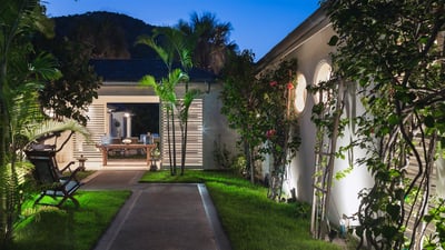 Luxury Villa Photo #20