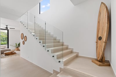 Luxury Villa Photo #16
