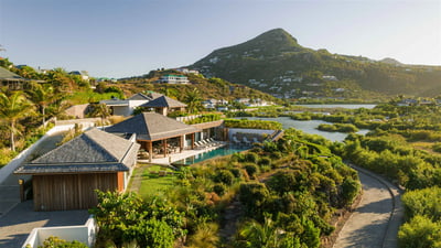 Luxury Villa Photo #2