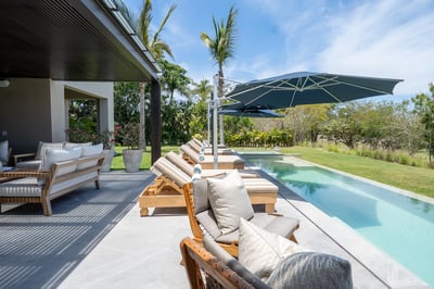 Luxury Villa Photo #6