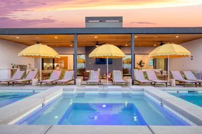 Luxury Villa Photo #5