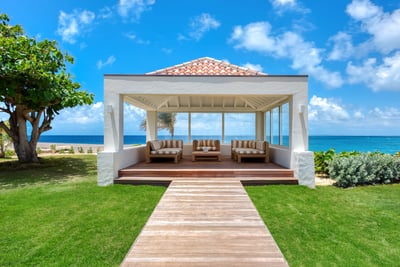 Luxury Villa Photo #6