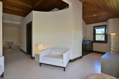 Luxury Villa Photo #58