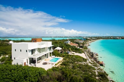 Luxury Villa Photo #4