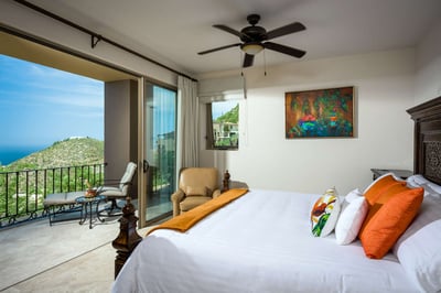 Luxury Villa Photo #33