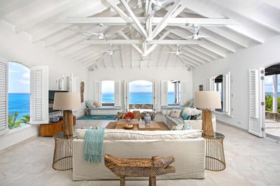 Luxury Villa Photo #12