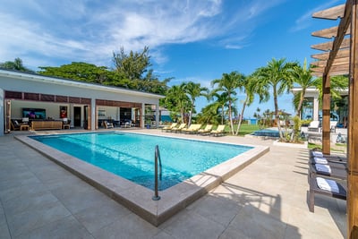 Runaway Bay,Sweet Spot