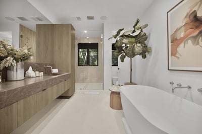Luxury Villa Photo #37