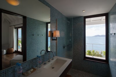 Luxury Villa Photo #22