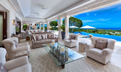 Luxury Villa Photo #7
