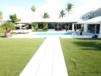 Luxury Villa Photo #8