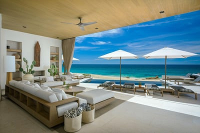 Luxury Villa Photo #20