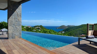 Luxury Villa Photo #6