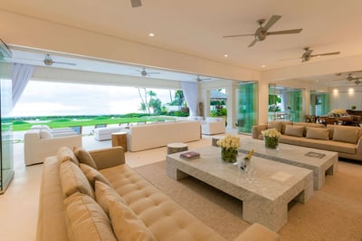 Luxury Villa Photo #11