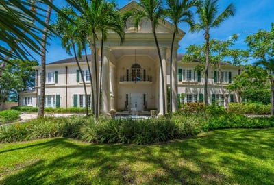 Luxury Villa Photo #47