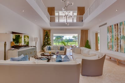 Luxury Villa Photo #17