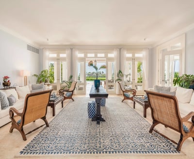 Luxury Villa Photo #17