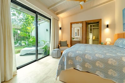 Villa Palmerie - Designer Villa with Lush Garden