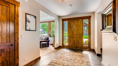 Main level Entry