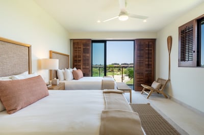 Luxury Villa Photo #25