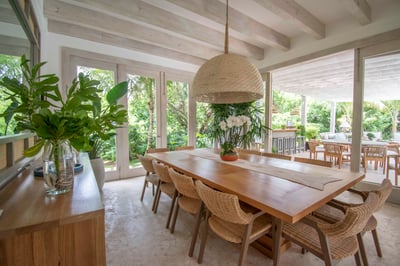Luxury Villa Photo #15