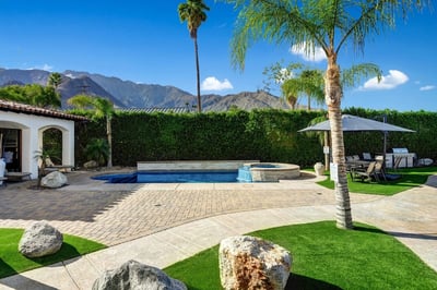 Luxury Villa Photo #3