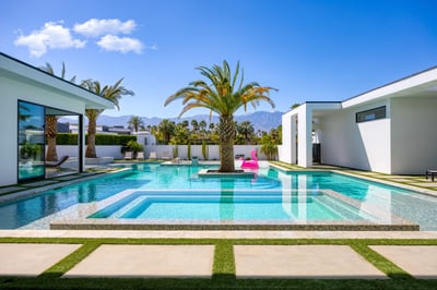 Luxury Villa Photo #5