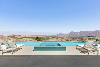 Luxury Villa Photo #6