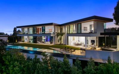 Luxury Villa Photo #4