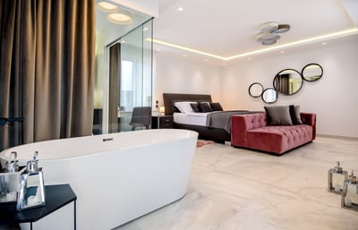 Luxury Villa Photo #38
