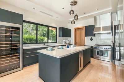 Luxury Villa Photo #24