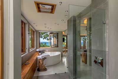 Luxury Villa Photo #44