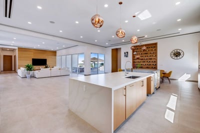 Luxury Villa Photo #35