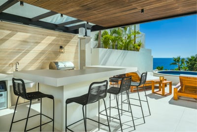 Luxury Villa Photo #18