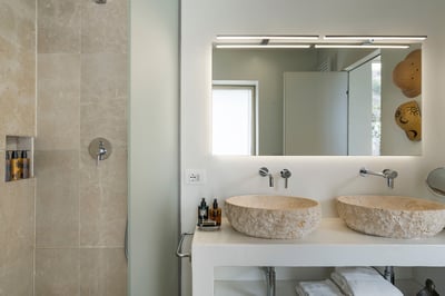 Luxury Villa Photo #46