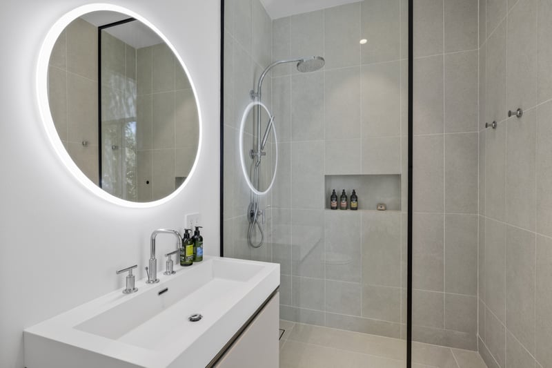 4 BDM Ocean Reef Estate