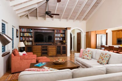 Luxury Villa Photo #13