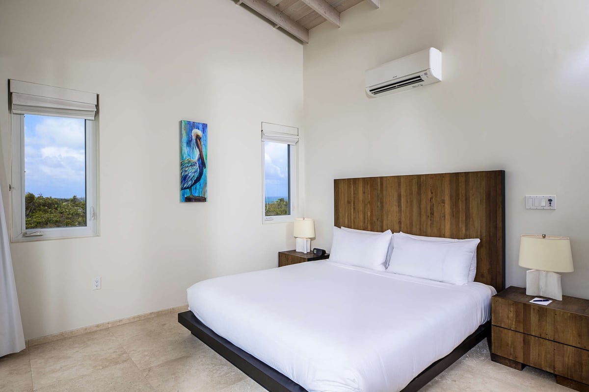 Three Bedroom Skyridge Villa villa rental - 9