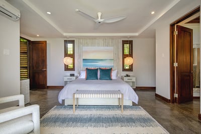 Luxury Villa Photo #29
