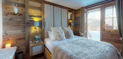 Luxury Villa Photo #17