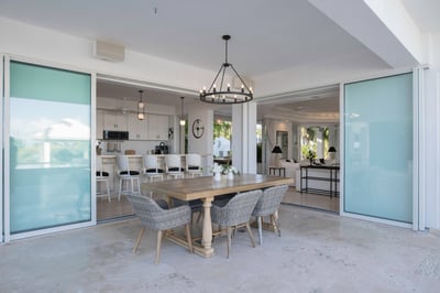 Luxury Villa Photo #36