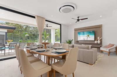 Luxury Villa Photo #4