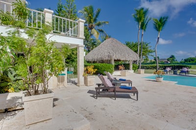 Luxury Villa Photo #16