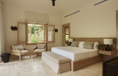 Luxury Villa Photo #32