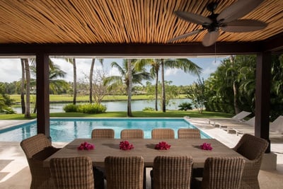 Luxury Villa Photo #6