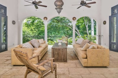 Luxury Villa Photo #30