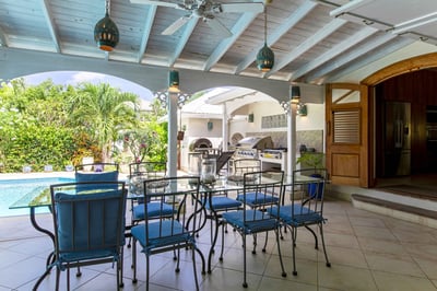 Luxury Villa Photo #7