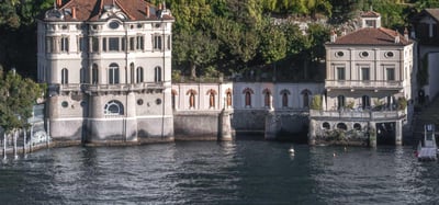 Luxury Villa Photo #2